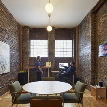 Turnkey space in Chicago's Vibrant West Town