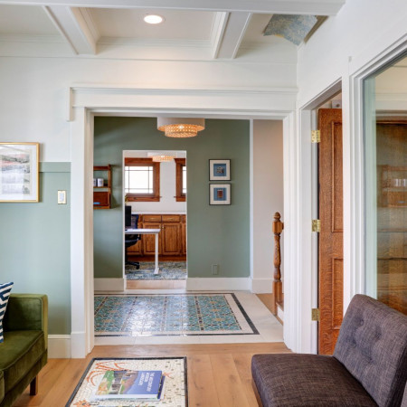 Historic Coworking Mansion in a Walkable Neighborhood